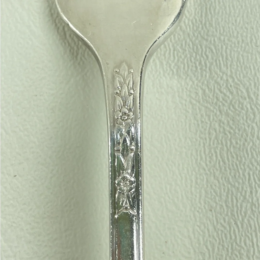 Vintage 1847 Rogers Bros IS Silverplate Flatware “Lovelace” Pattern | Mixed Lot